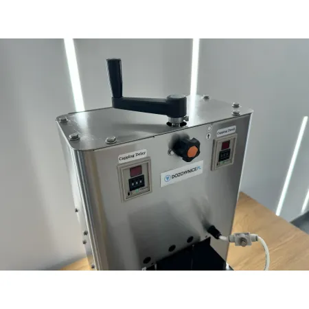 Półautomatyczna zakręcarka CC-1000 12